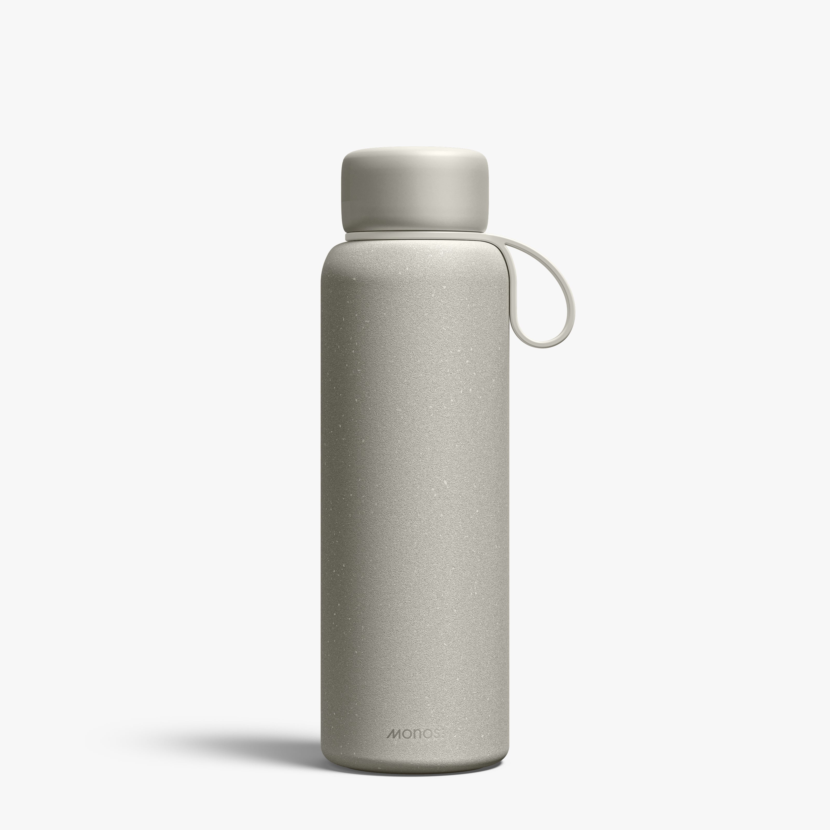 Kiyo UVC Water Bottle 500 ml - Dark Grey | Monos Travel Accessories