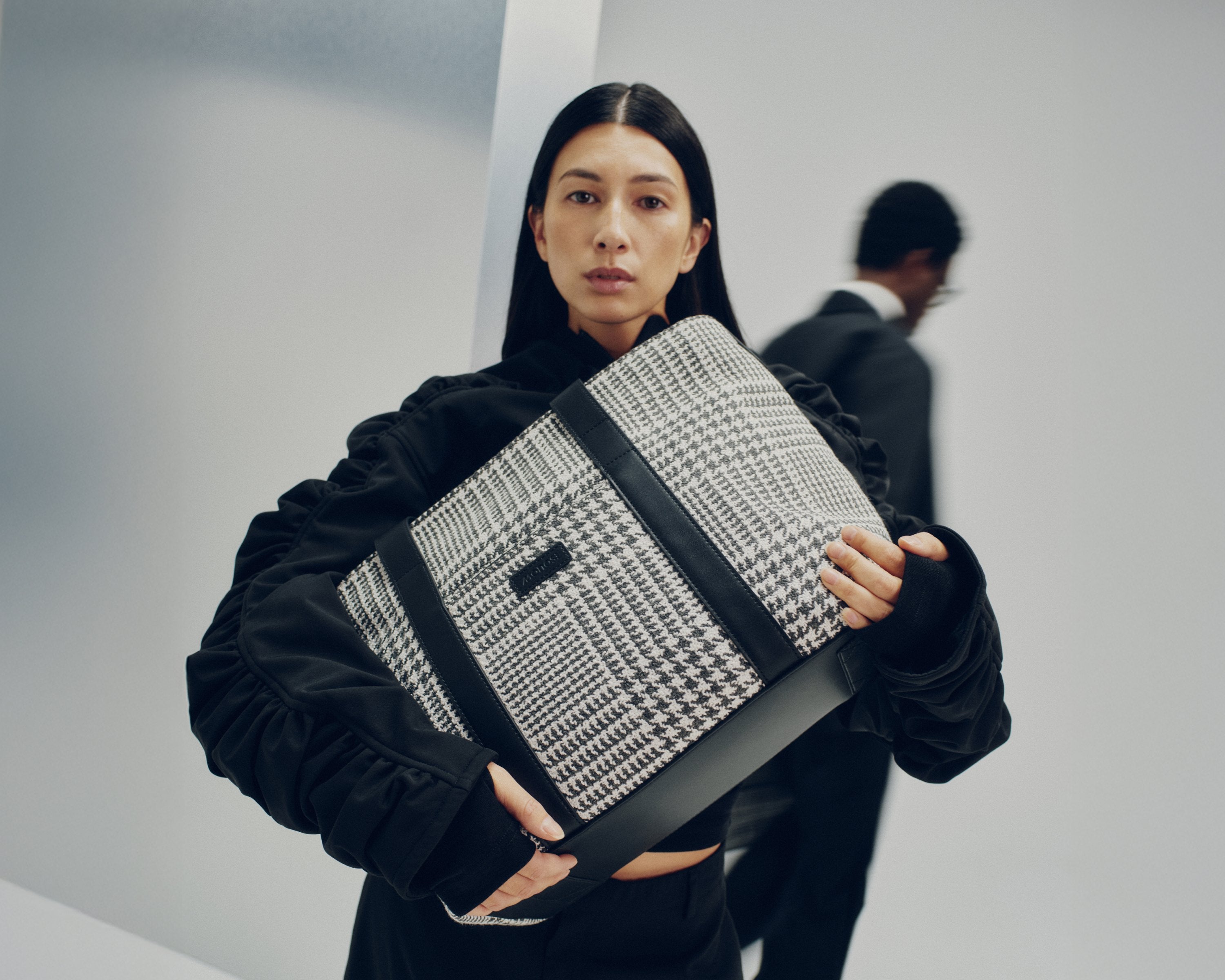 Houndstooth Check, Pepita pattern of classic Porsche Interiors | Monos