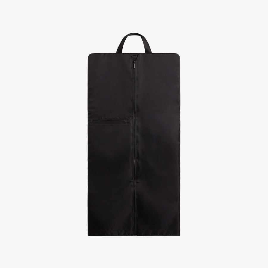 Carry-On / Carbon Black | Garment Sleeve in Carbon Black