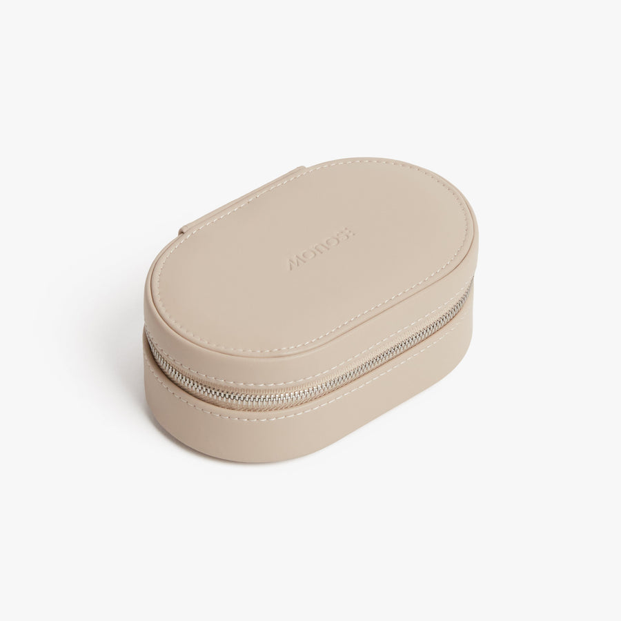Ivory (Vegan Leather) | Travel Jewelry Case in Ivory