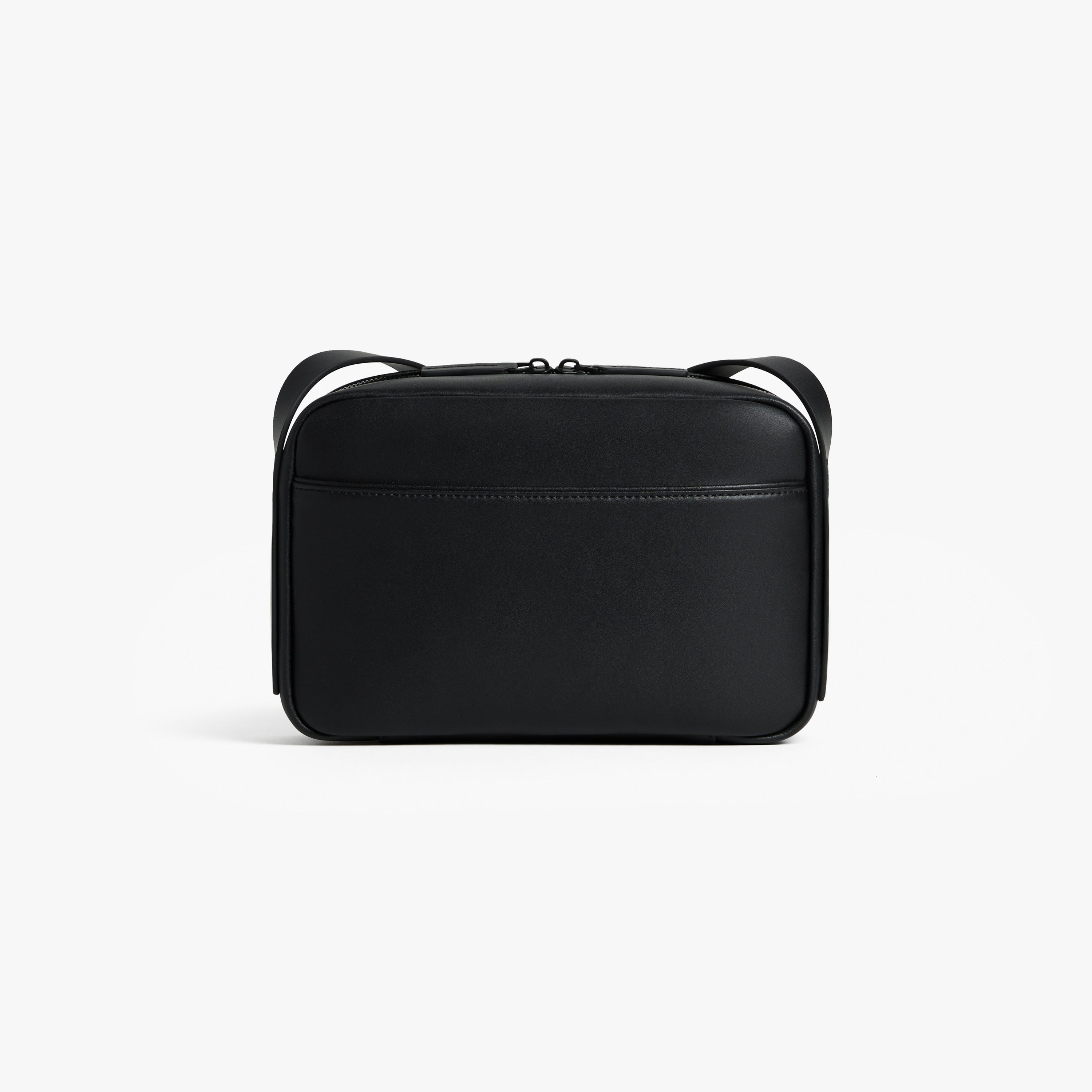 Metro Crossbody, Vegan Leather Shoulder Bag | Monos Luggage