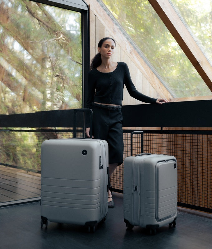 ￼Kris様⚫︎MONOS スーツケース　ラッゲージ Check-In Luggage & Large Suitcases | Monos®