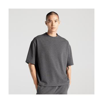Front view of man in Kyoto Short Sleeve in Heather Charcoal