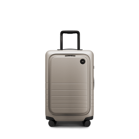 Carry-On Pro Plus