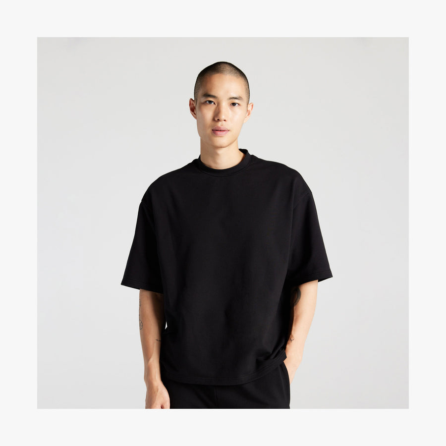 Black | Front view of man in Kyoto Short Sleeve in Black